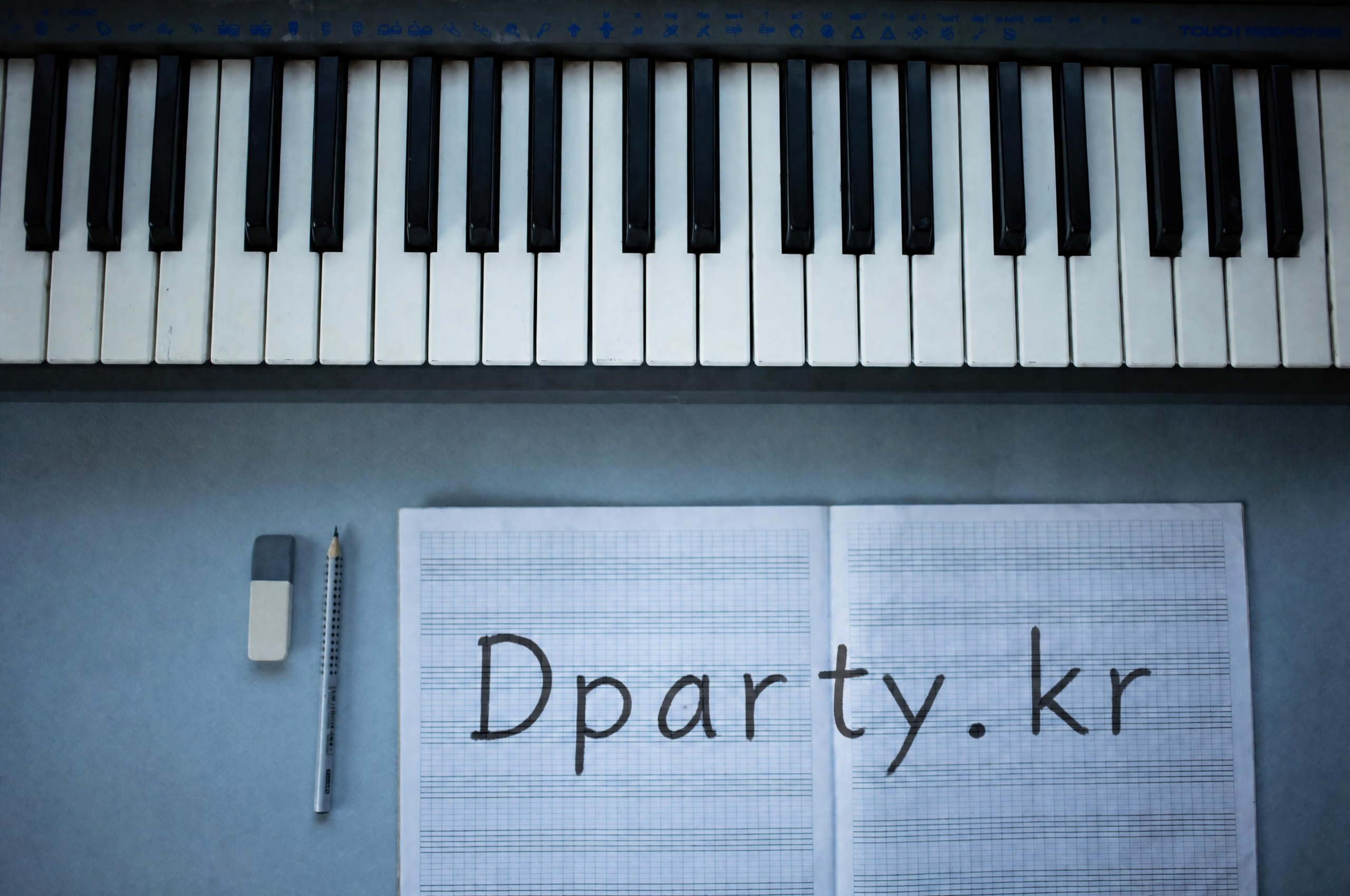 D-Party 4
